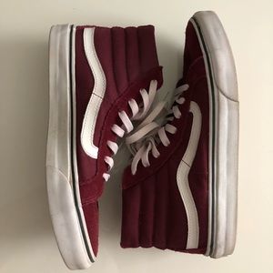 Sk8-Hi Burgundy & True White Vans
